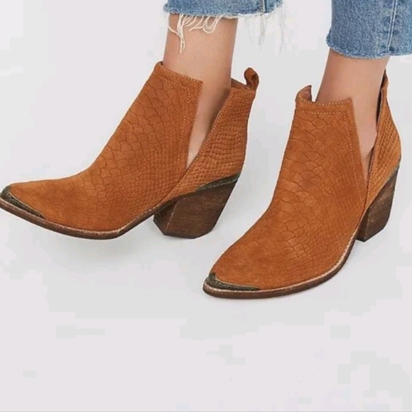 Free People Jeffrey Campbell Cromwell Hunt the Plains Western Boots - Picture 1 of 15